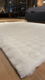 Bubble White Plush Rug