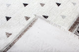 Washable Pyramid Patterned Rug in White and Grey Color