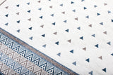 Washable Pyramid Patterned Rug in Blue and White Color