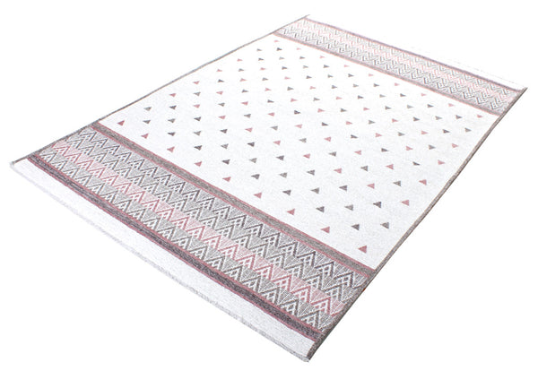 Washable Pyramid Patterned Rug in Pink and Grey Color