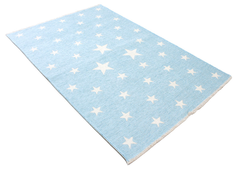 Blue, white, star patterned, machine washable rug for kids